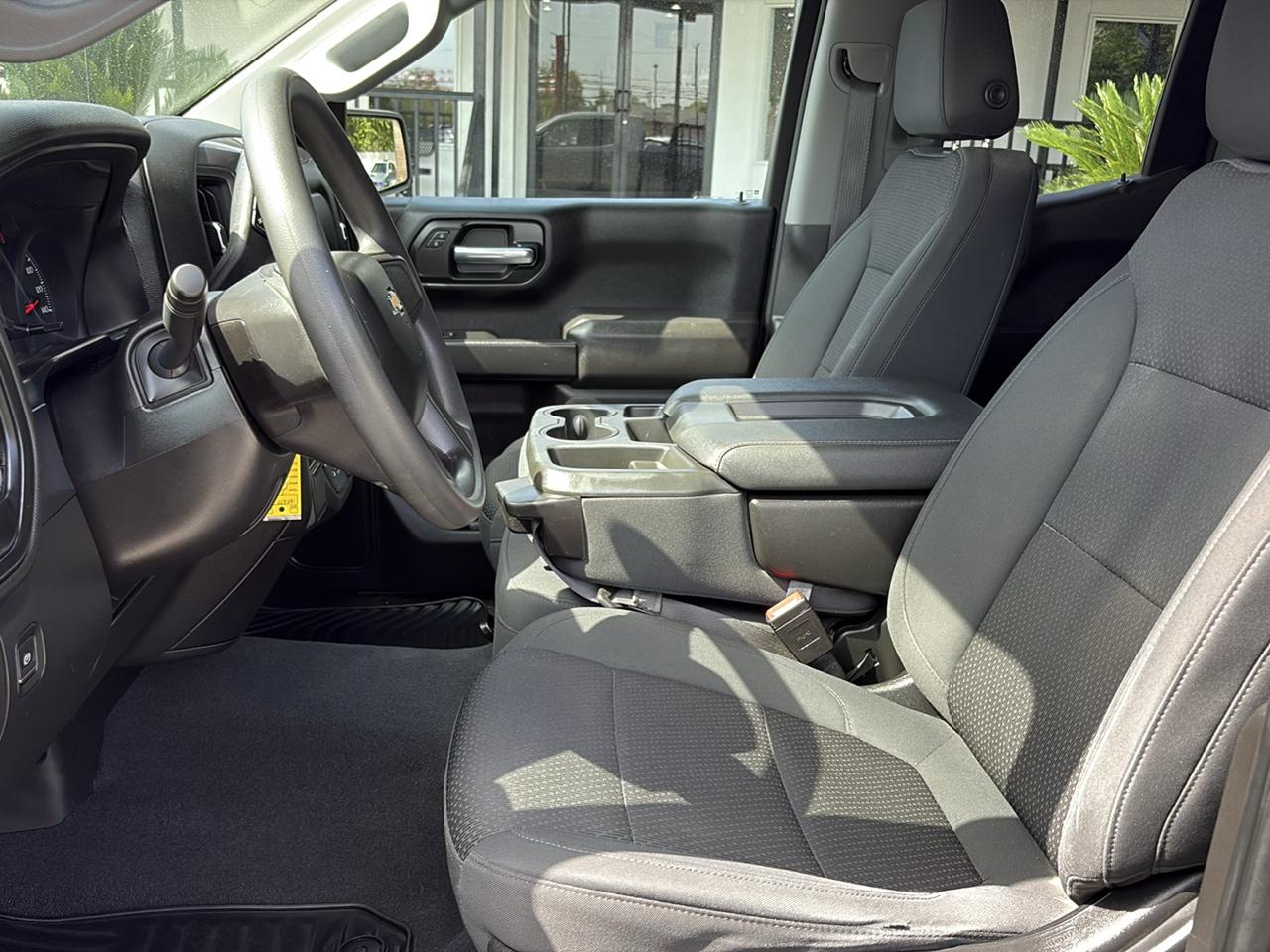 Chevrolet Silverado 1500 2WD Double Cab 147" Custom 2021