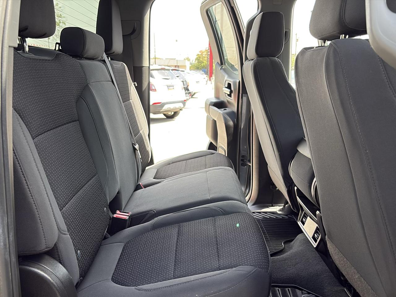 Chevrolet Silverado 1500 2WD Double Cab 147" Custom 2021