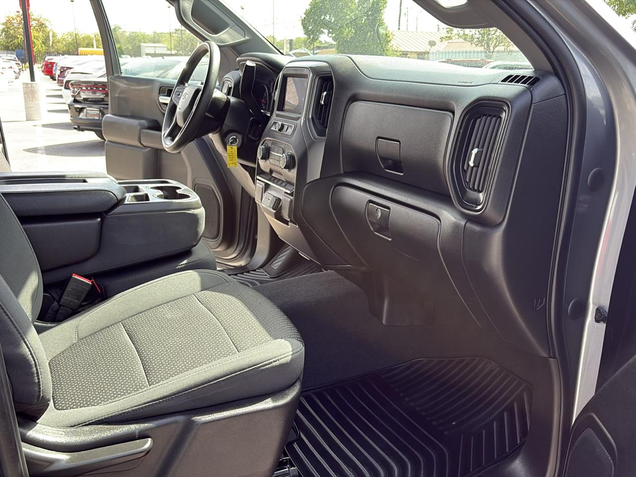 Chevrolet Silverado 1500 2WD Double Cab 147" Custom 2021