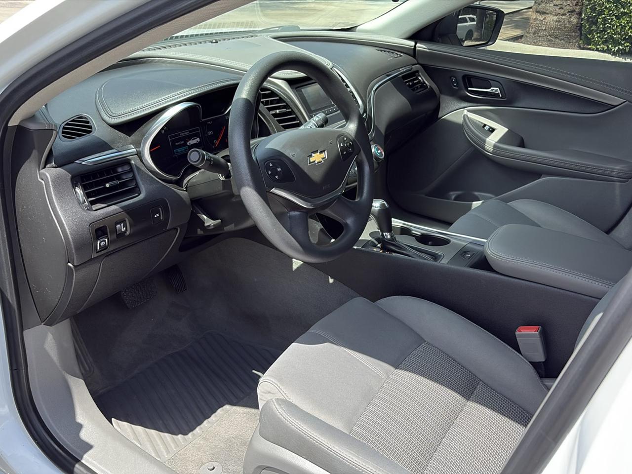Chevrolet Impala 4dr Sdn LS w/1LS 2017