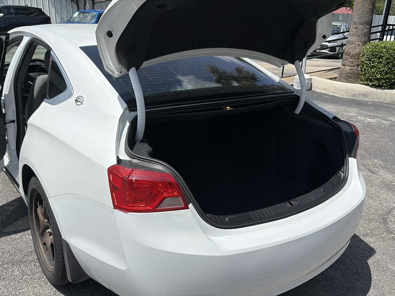 Chevrolet Impala 4dr Sdn LS w/1LS 2017