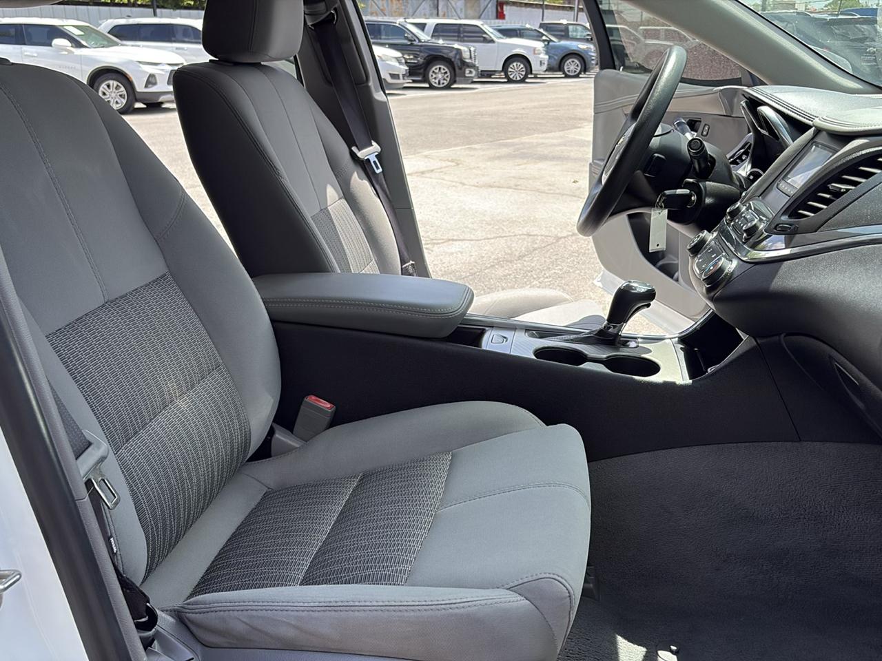 Chevrolet Impala 4dr Sdn LS w/1LS 2017