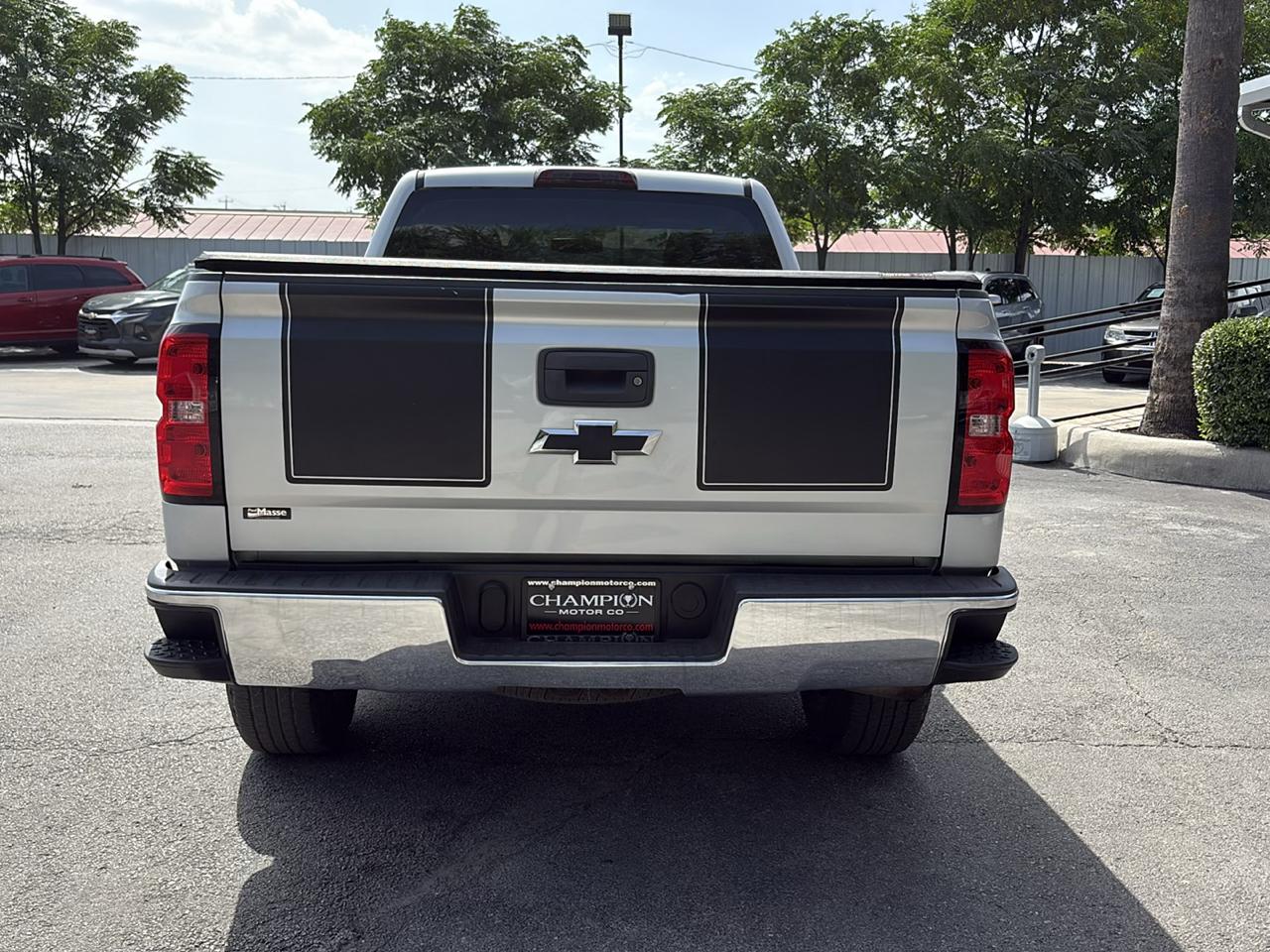 Chevrolet Silverado 1500 2WD Reg Cab 119.0" Work Truck w/1WT 2014