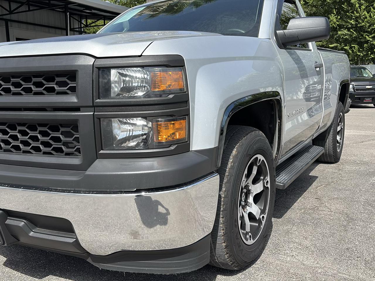 Chevrolet Silverado 1500 2WD Reg Cab 119.0" Work Truck w/1WT 2014