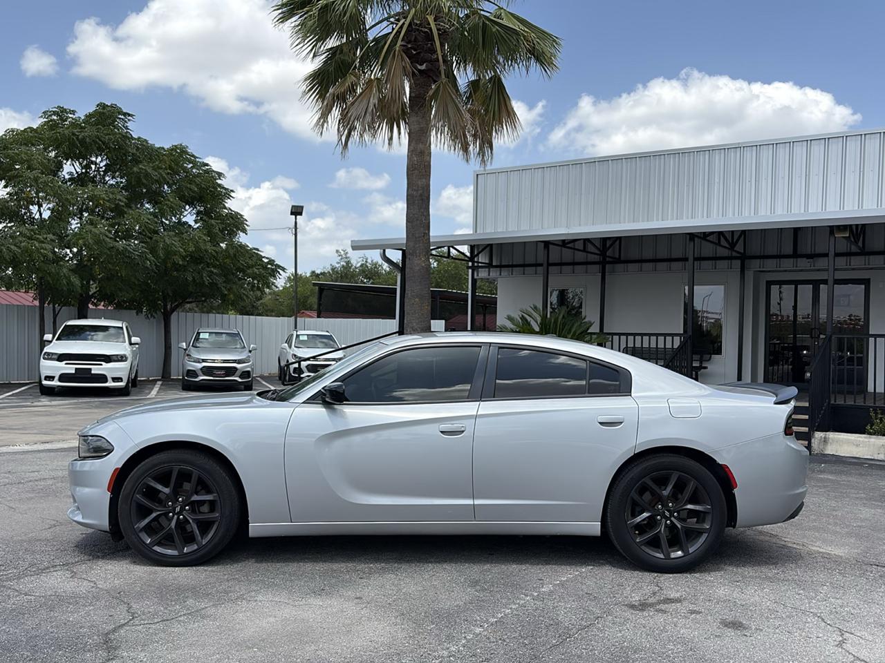 Dodge Charger SXT RWD 2019