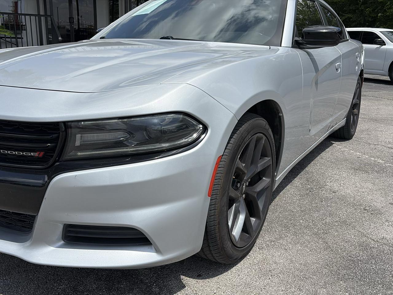 Dodge Charger SXT RWD 2019