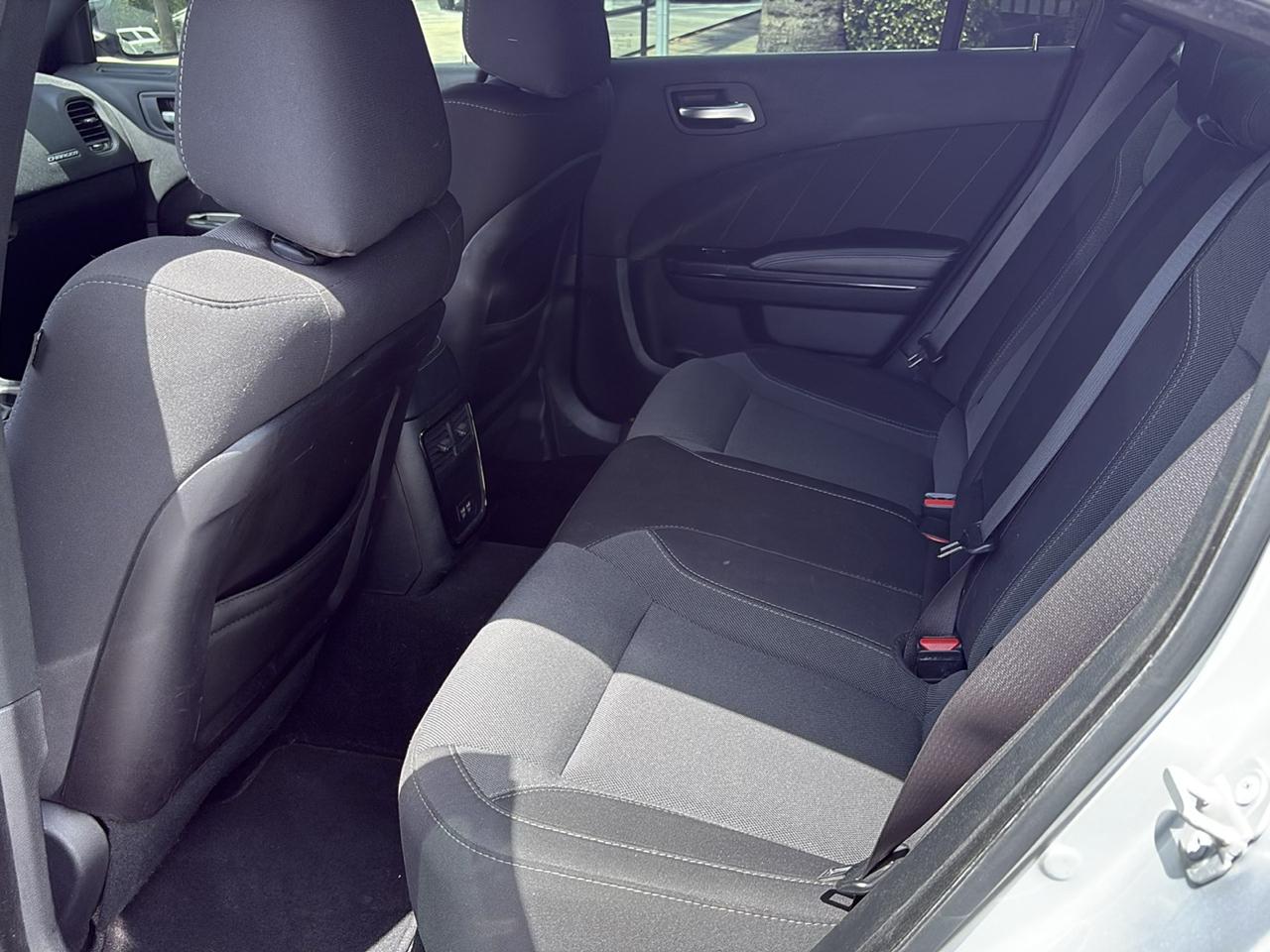 Dodge Charger SXT RWD 2019