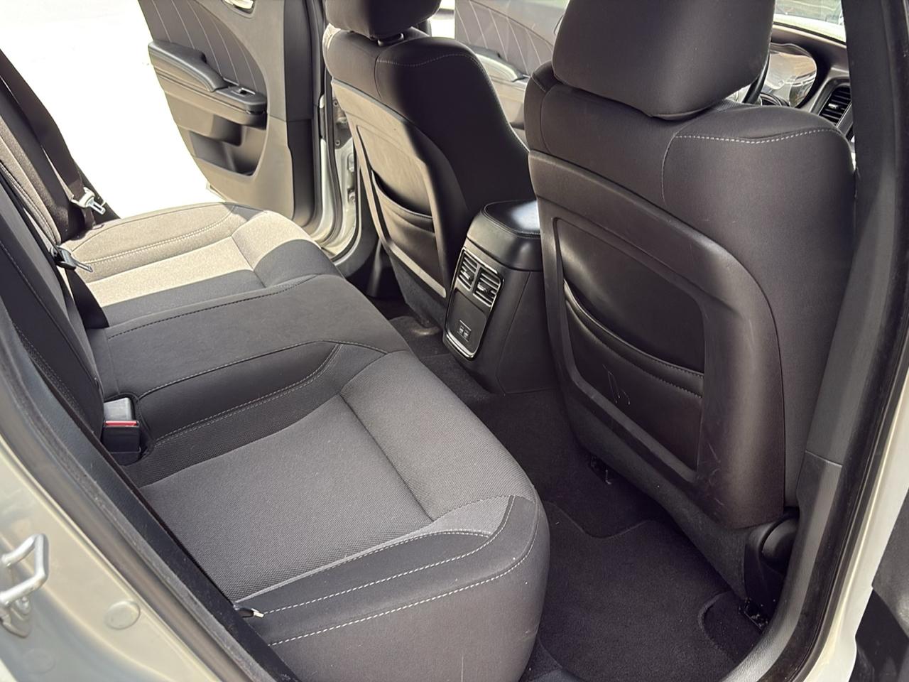 Dodge Charger SXT RWD 2019