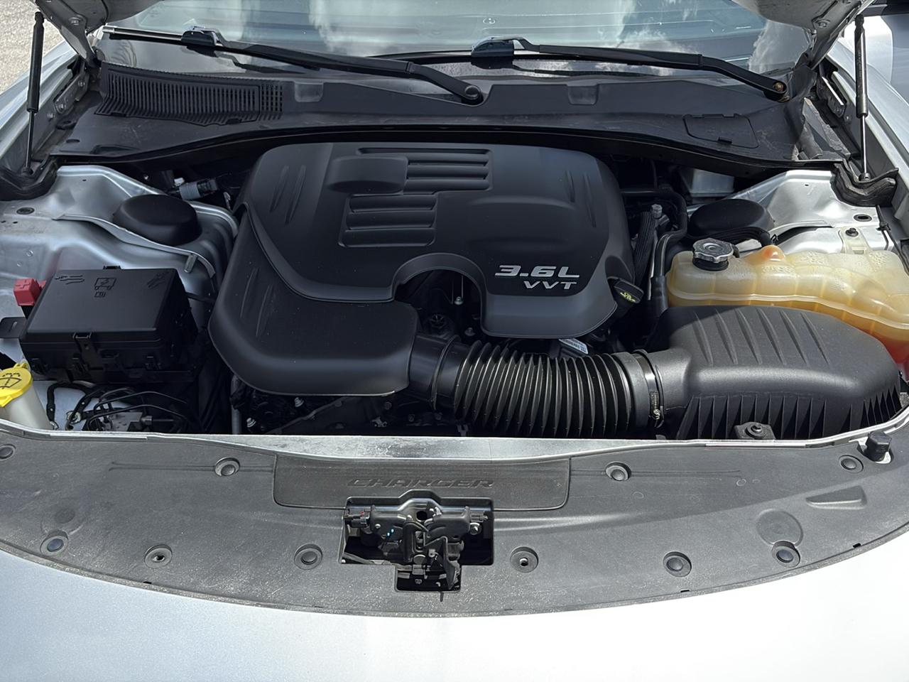 Dodge Charger SXT RWD 2019
