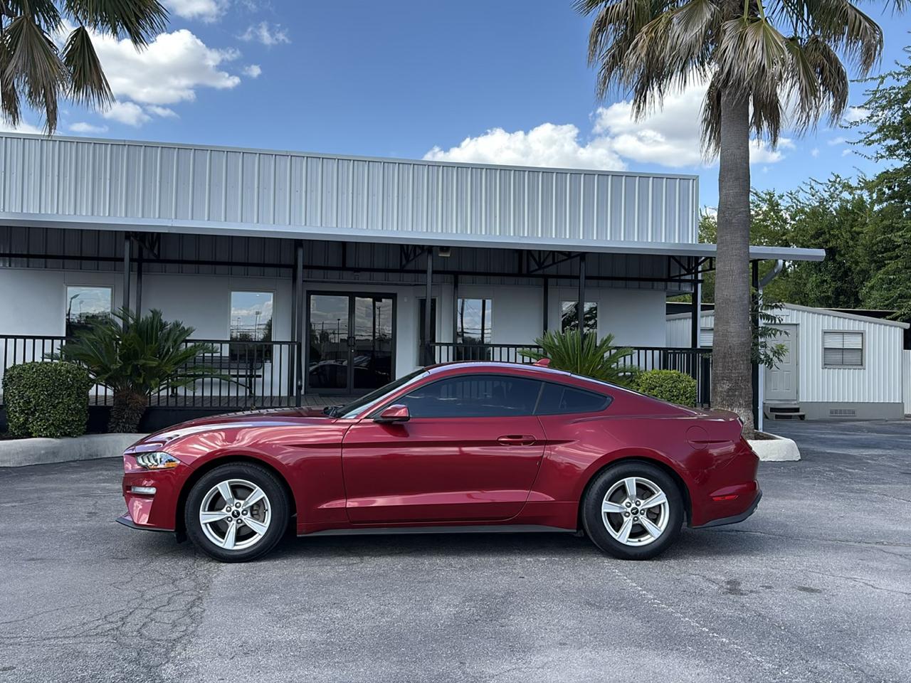 Ford Mustang EcoBoost Fastback 2020