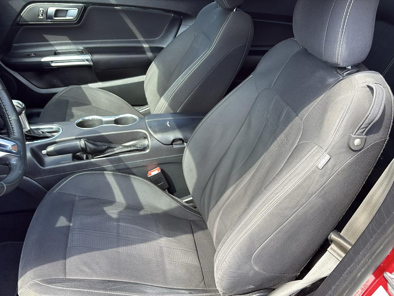 Ford Mustang EcoBoost Fastback 2020
