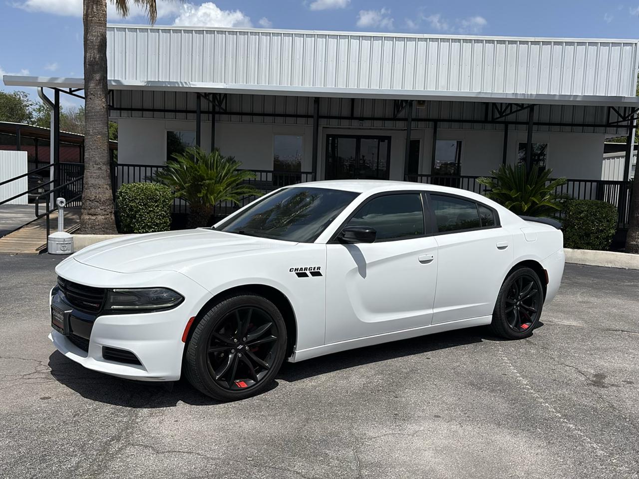 Dodge Charger SE RWD 2017