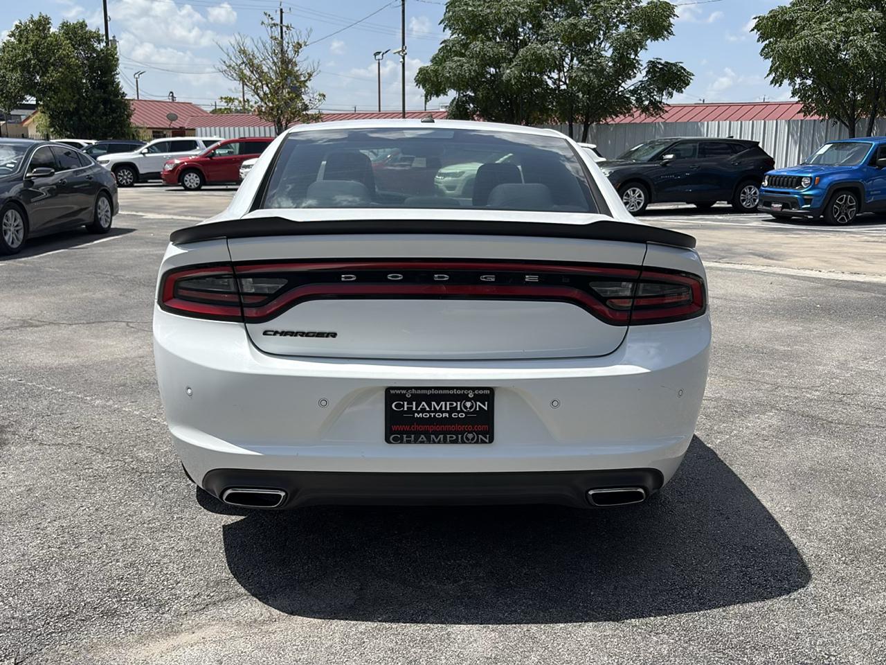 Dodge Charger SE RWD 2017