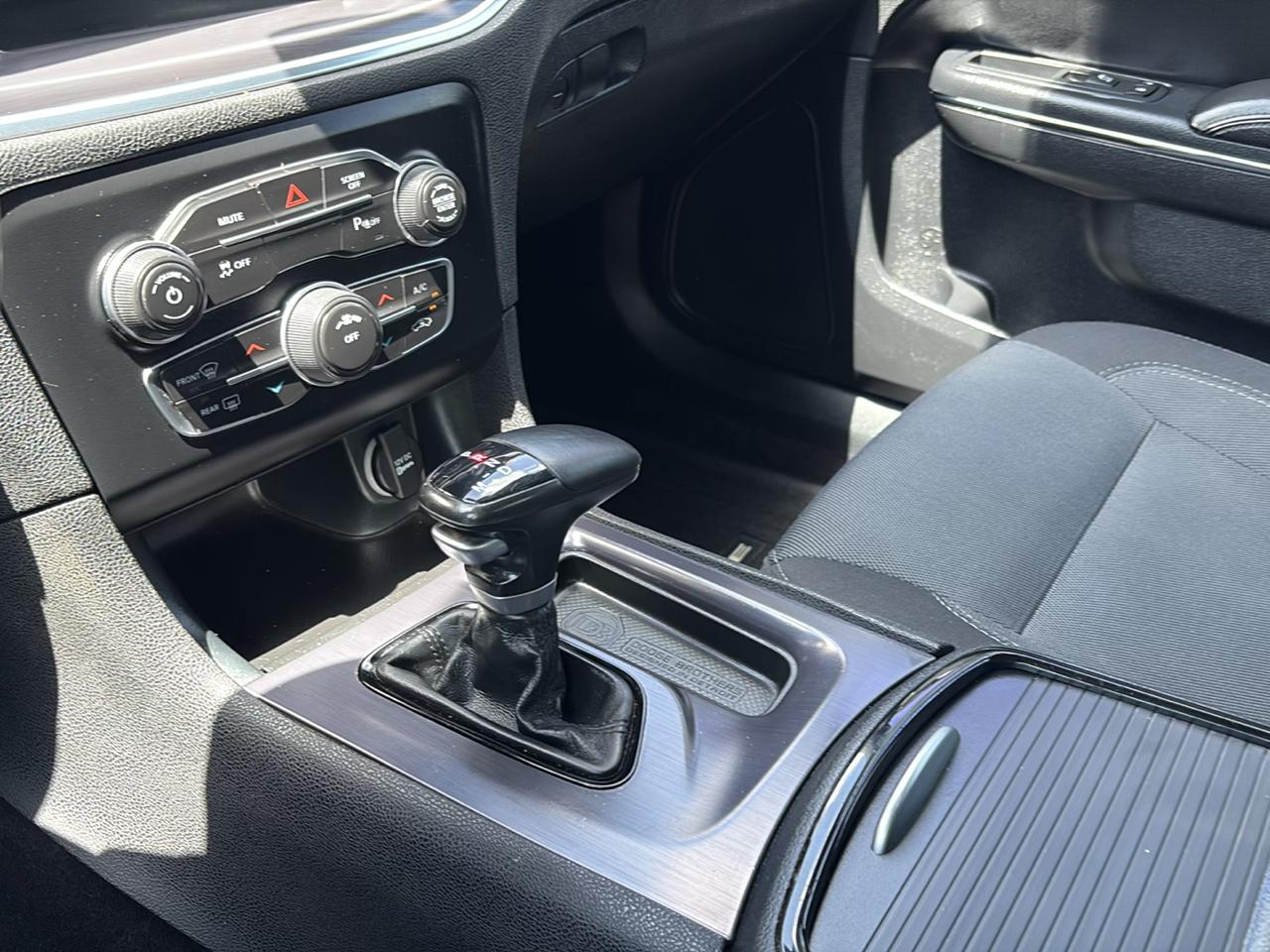 Dodge Charger SE RWD 2017
