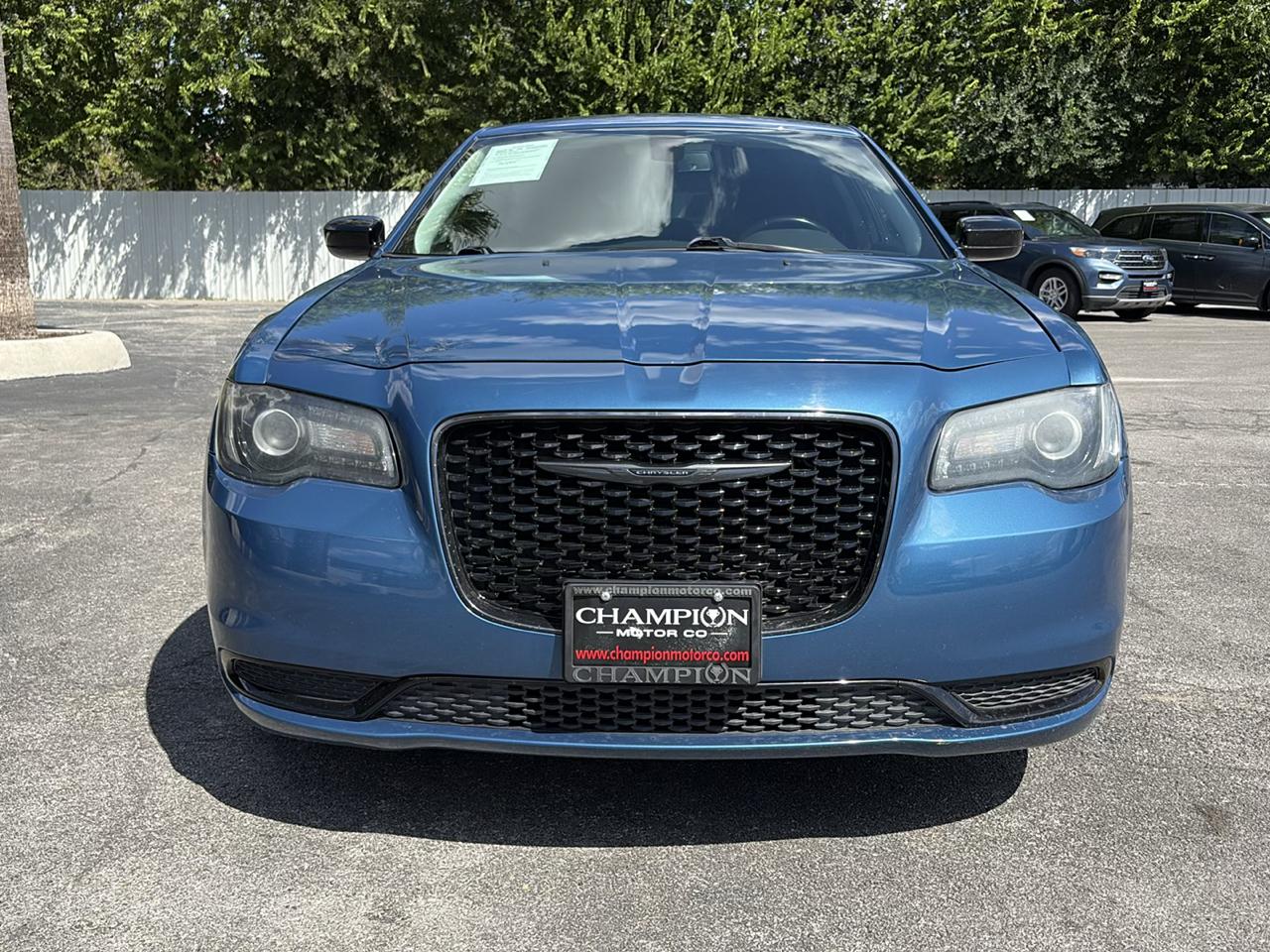 Chrysler 300 Touring RWD 2020