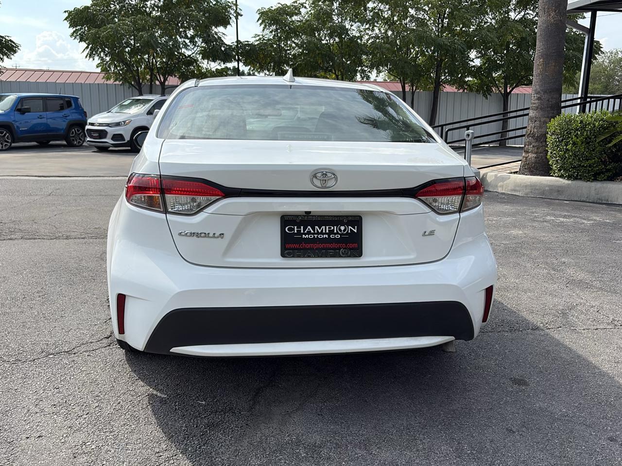 Toyota Corolla LE CVT (Natl) 2021