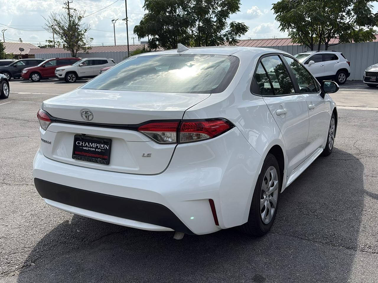 Toyota Corolla LE CVT (Natl) 2021
