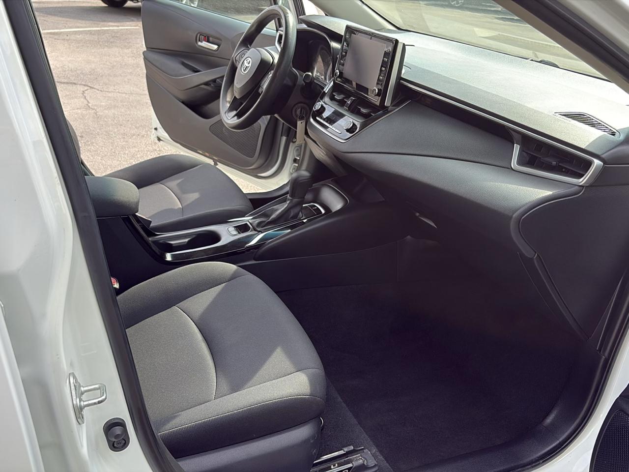 Toyota Corolla LE CVT (Natl) 2021