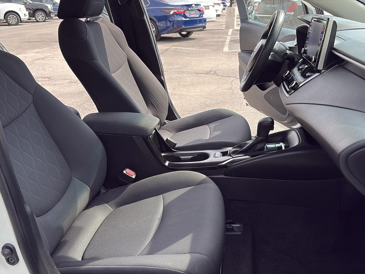 Toyota Corolla LE CVT (Natl) 2021