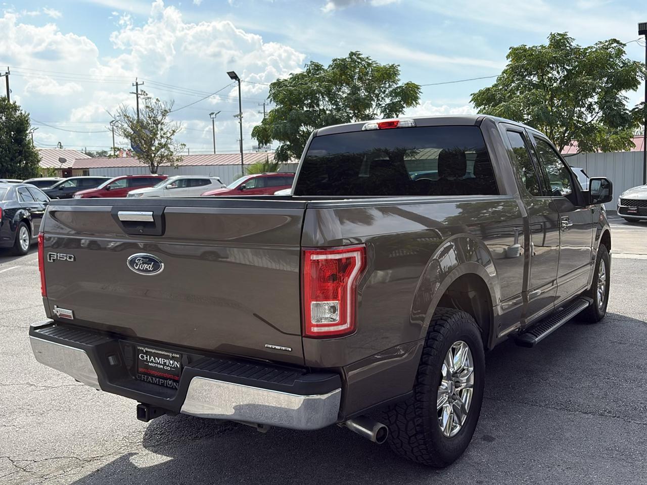 Ford F-150 2WD SuperCab 145" XLT 2015