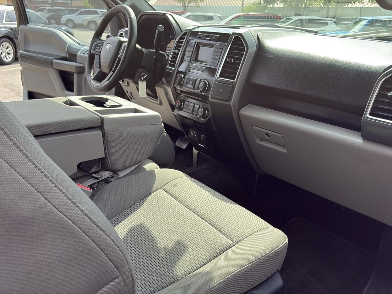 Ford F-150 2WD SuperCab 145" XLT 2015