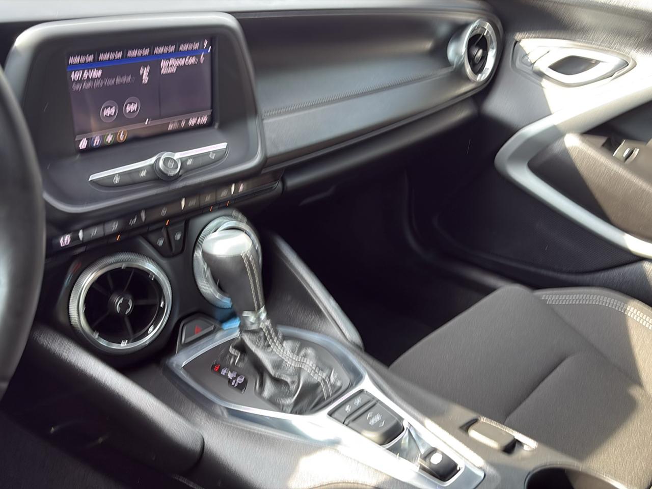 Chevrolet Camaro 2dr Cpe 1LS 2020