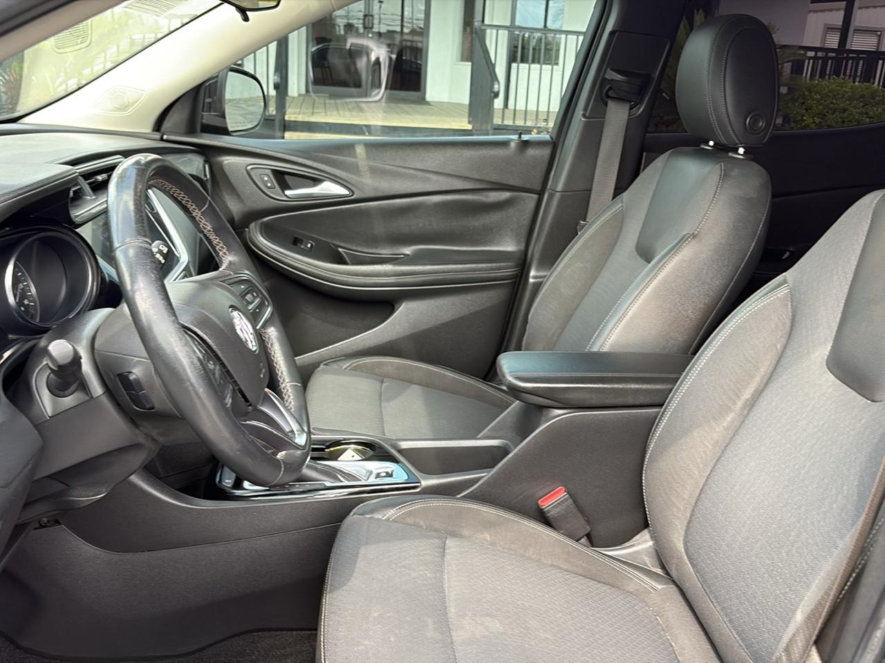Buick Encore GX FWD 4dr Select 2022