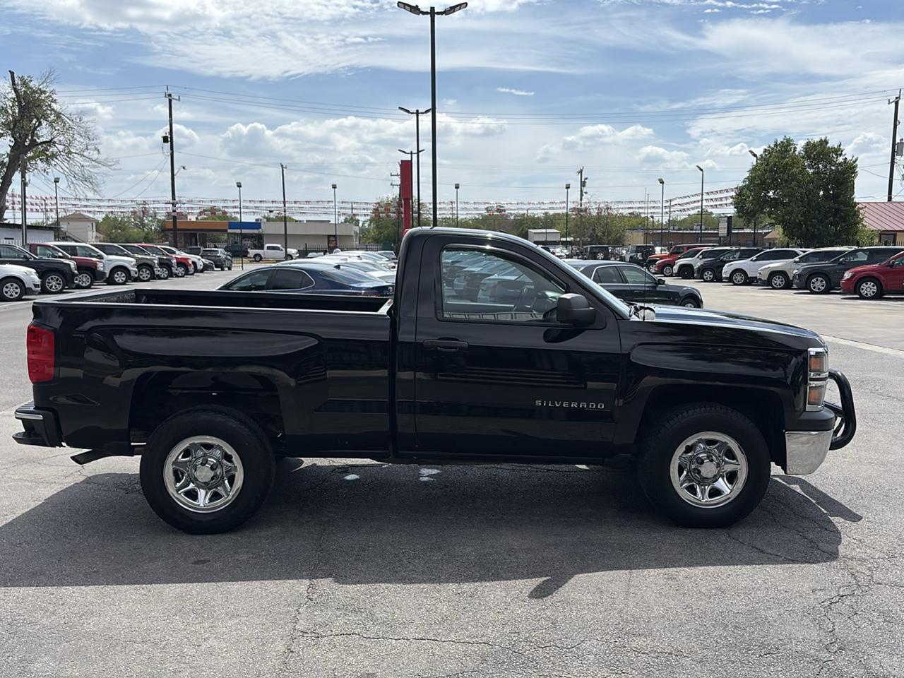 Chevrolet Silverado 1500 2WD Reg Cab 119.0" Work Truck w/2WT 2014