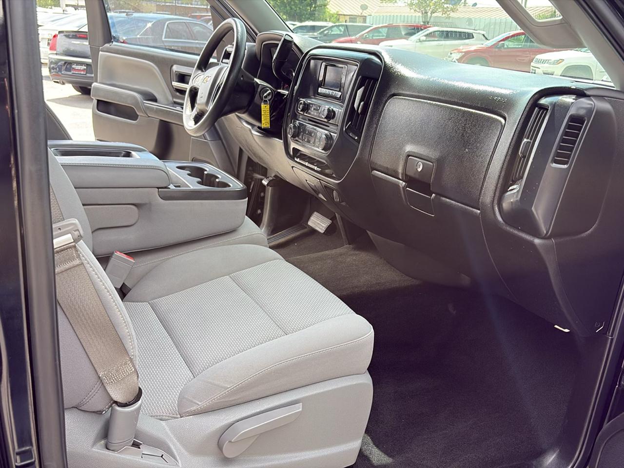 Chevrolet Silverado 1500 2WD Reg Cab 119.0" Work Truck w/2WT 2014