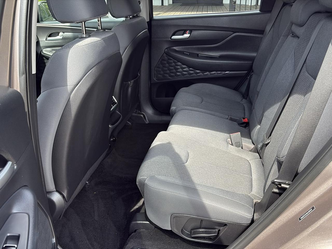 Hyundai Santa Fe SE 2.4L Auto FWD 2019