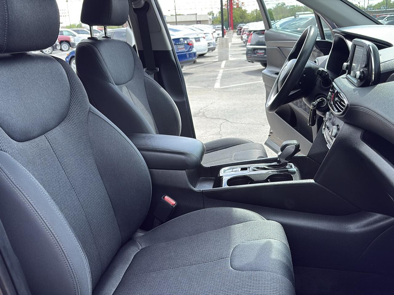 Hyundai Santa Fe SE 2.4L Auto FWD 2019