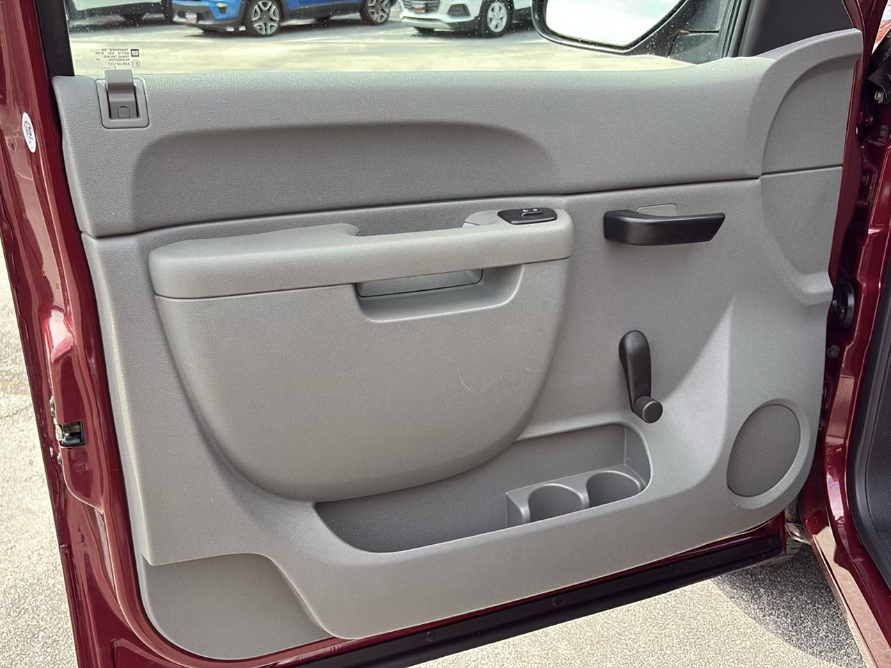 Chevrolet Silverado 1500 2WD Reg Cab 119.0" Work Truck 2013