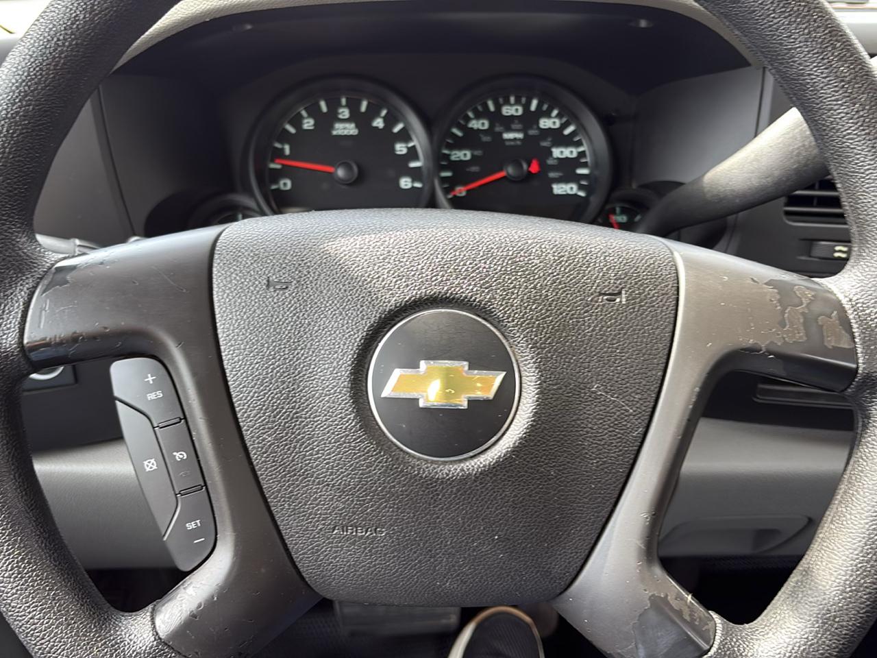 Chevrolet Silverado 1500 2WD Reg Cab 119.0" Work Truck 2013