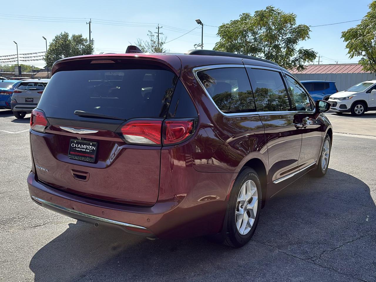 Chrysler Pacifica Touring-L FWD 2017