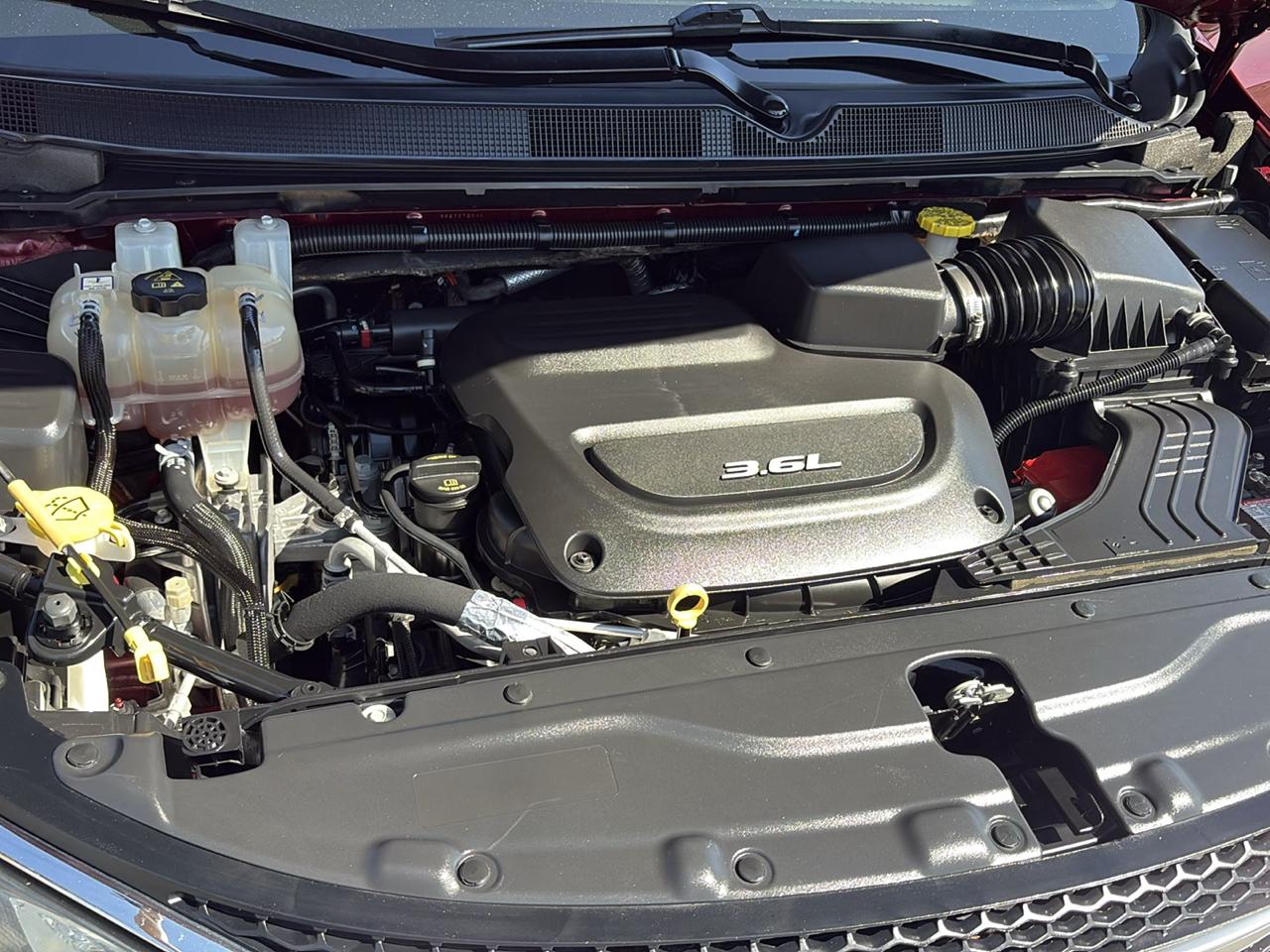 Chrysler Pacifica Touring-L FWD 2017