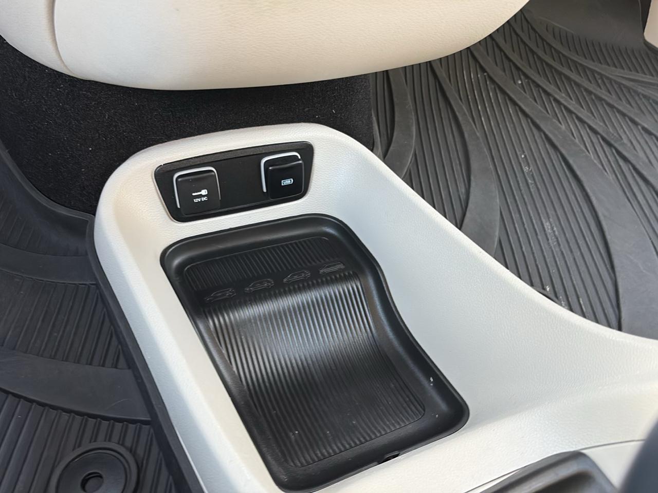 Chrysler Pacifica Touring-L FWD 2017