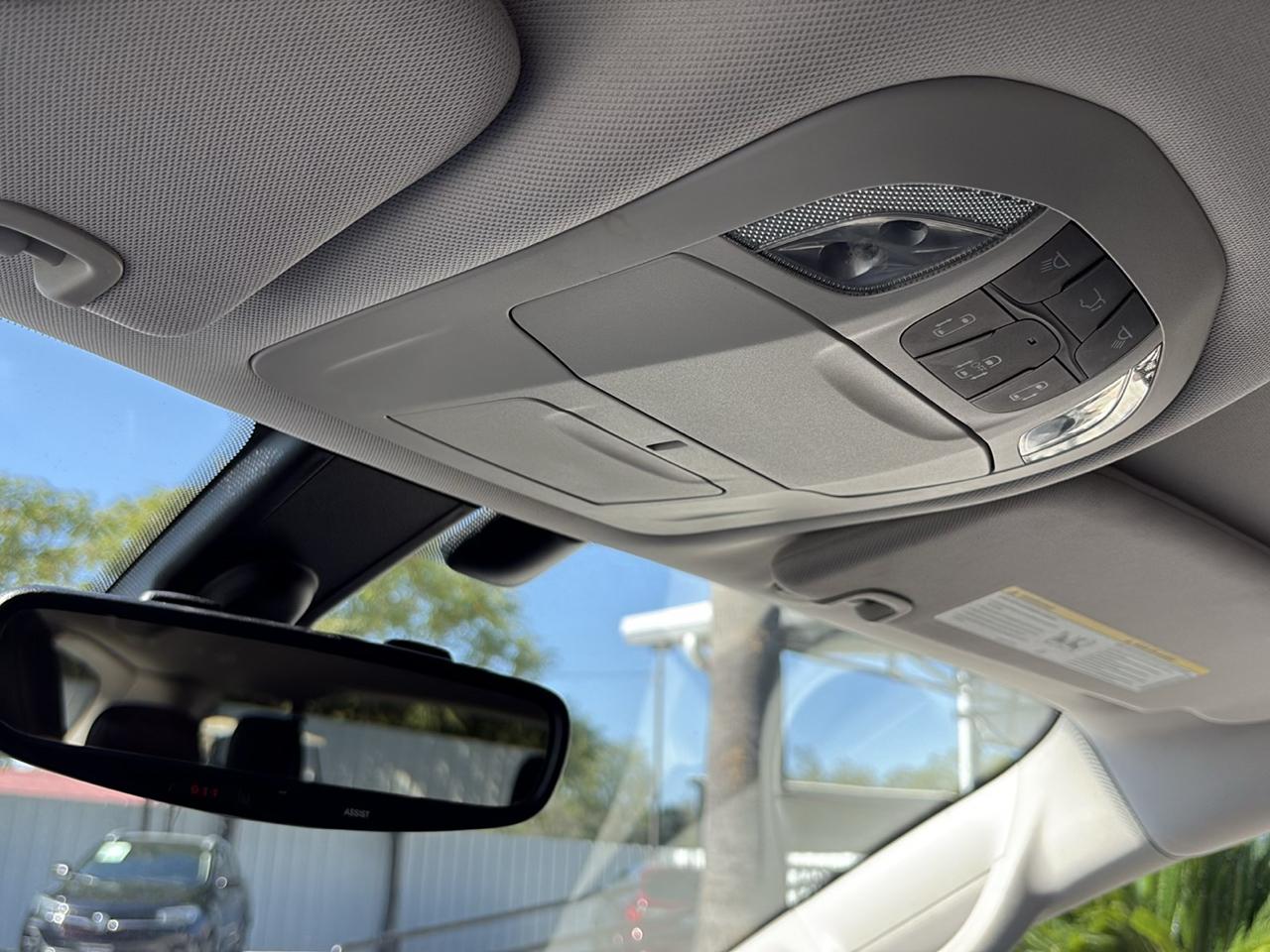 Chrysler Pacifica Touring-L FWD 2017