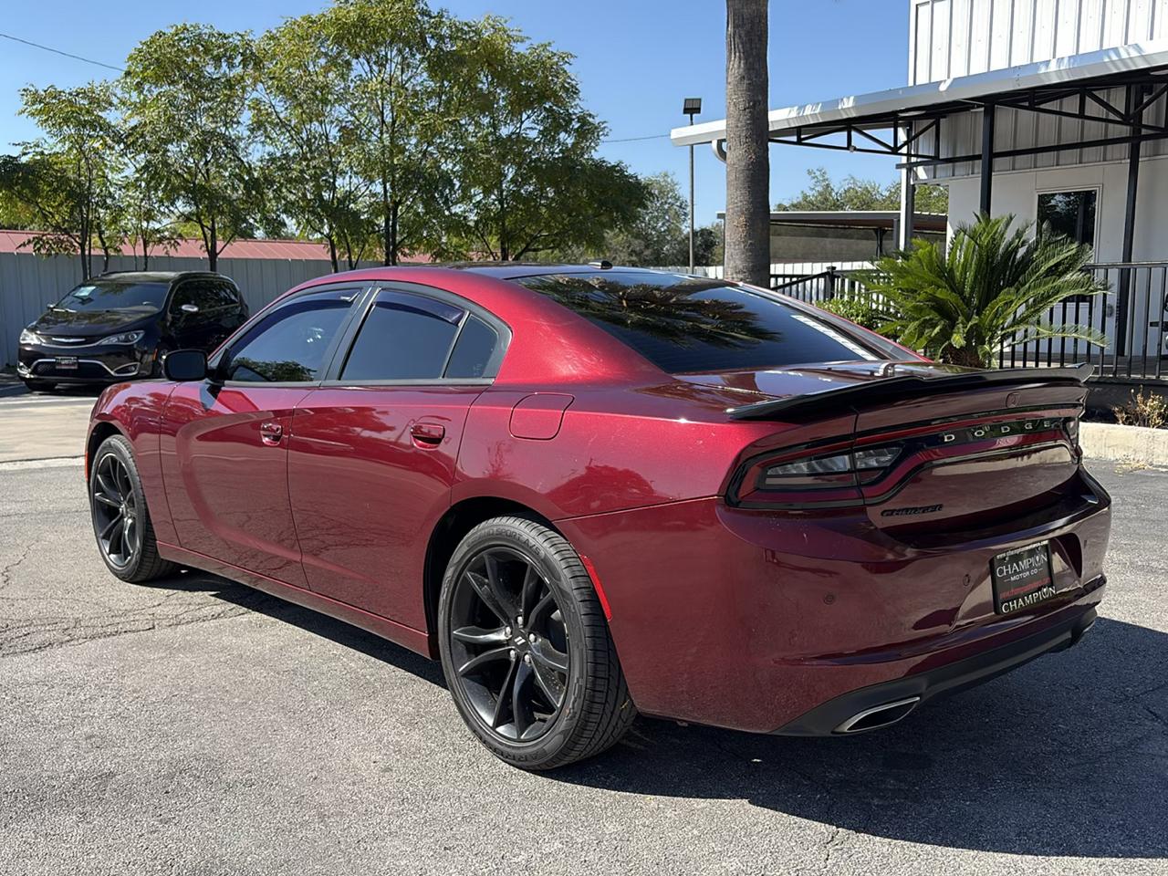 Dodge Charger SXT RWD 2018