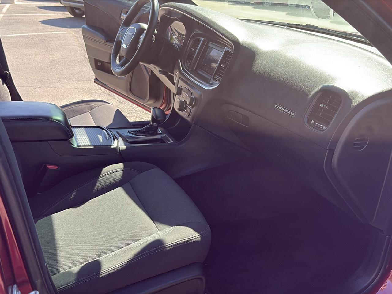Dodge Charger SXT RWD 2018