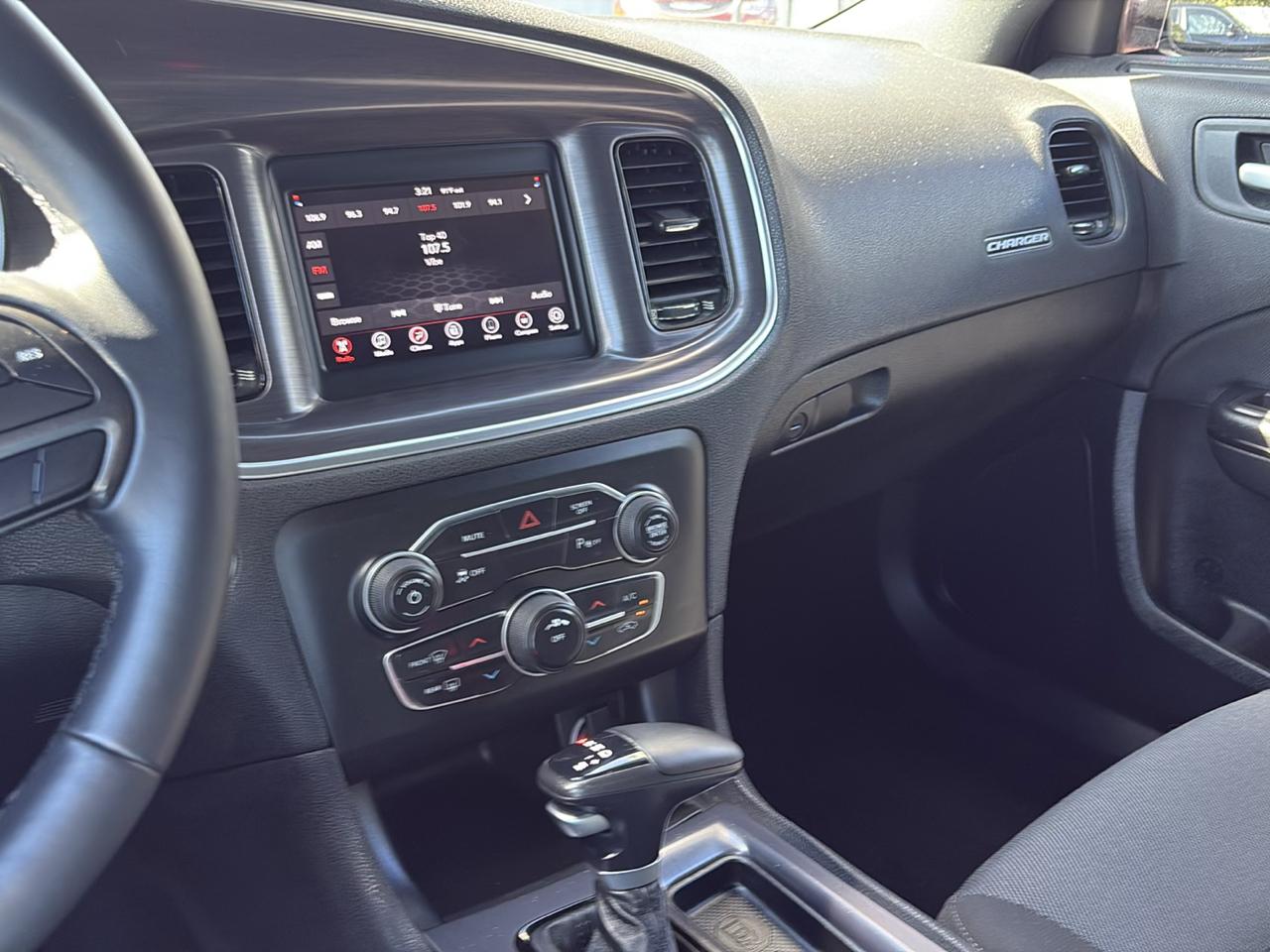 Dodge Charger SXT RWD 2018