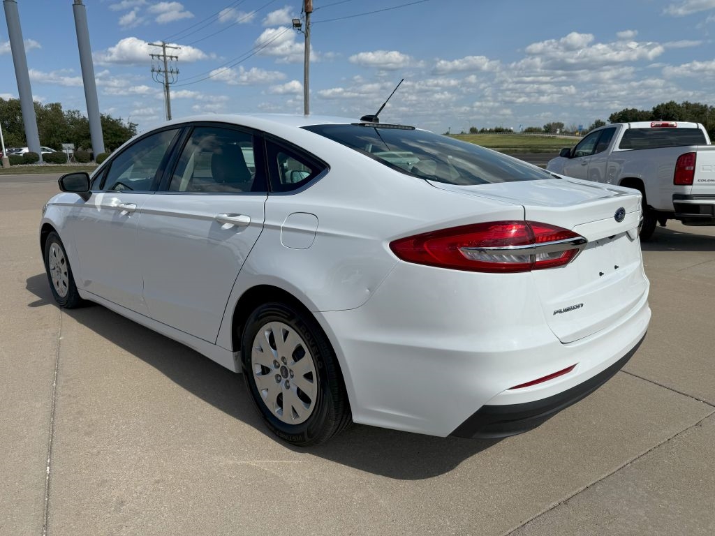 Ford Fusion S 2019 Ford Fusion S 2019