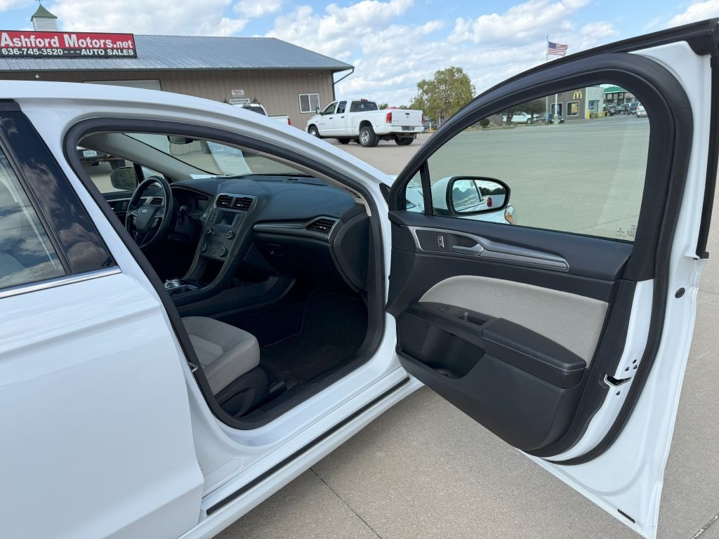 Ford Fusion S 2019 Ford Fusion S 2019