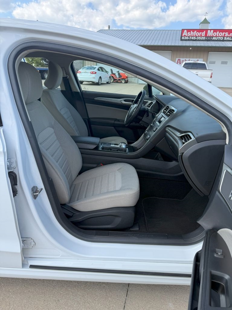 Ford Fusion S 2019 Ford Fusion S 2019