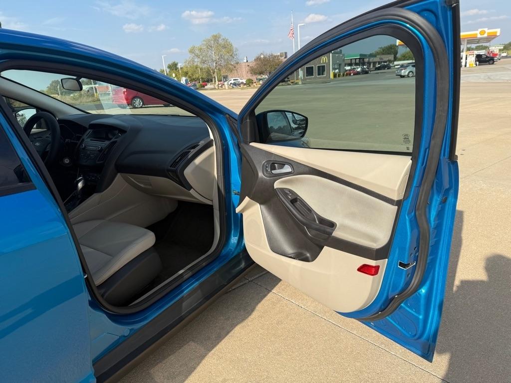 Ford Focus SE Hatch 2016