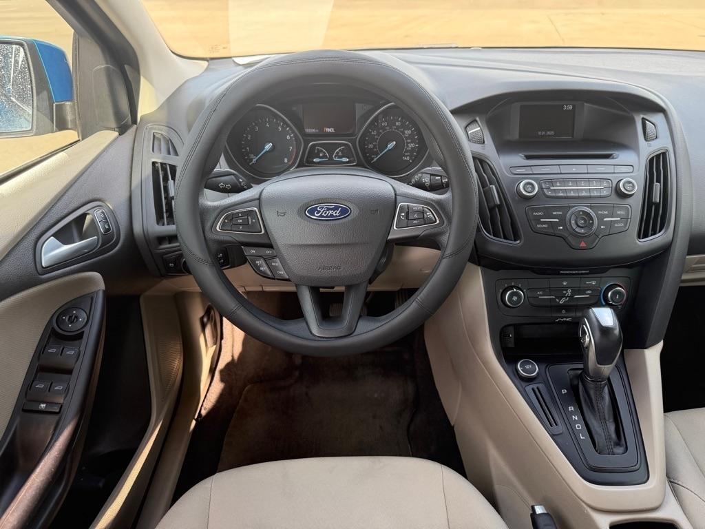 Ford Focus SE Hatch 2016