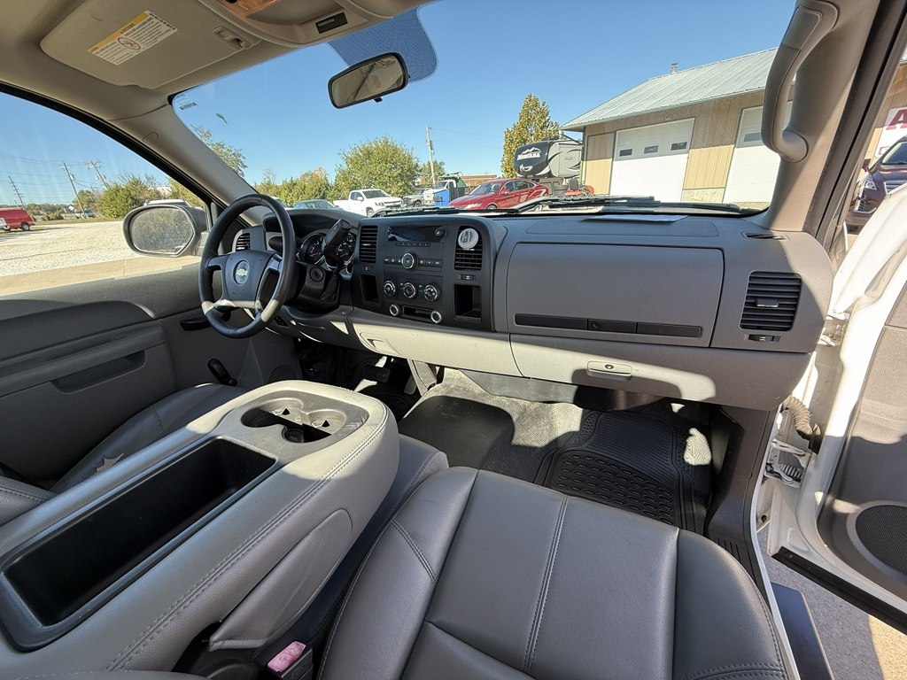 Chevrolet Silverado 2500HD Work Truck 2WD 2010 Chevrolet Silverado 2500HD Work Truck 2WD 2010