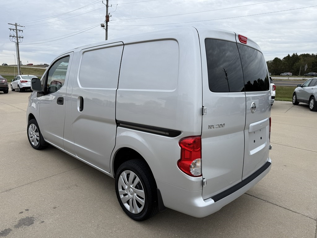 Nissan NV200 SV 2017 Nissan NV200 SV 2017