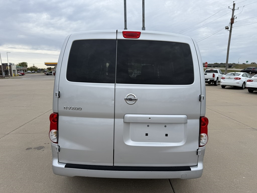 Nissan NV200 SV 2017 Nissan NV200 SV 2017