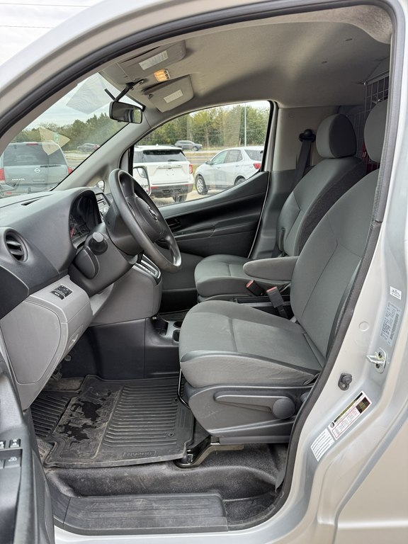 Nissan NV200 SV 2017 Nissan NV200 SV 2017