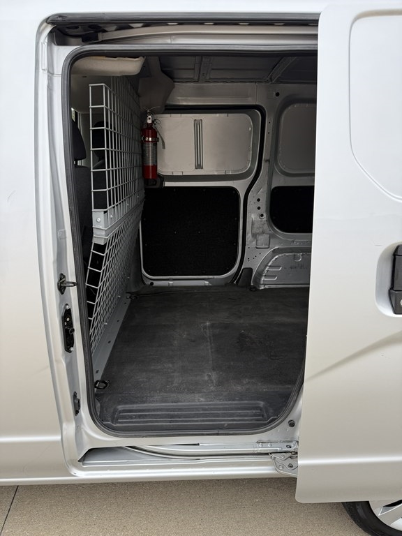Nissan NV200 SV 2017 Nissan NV200 SV 2017